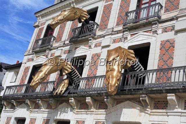 france loir et cher 13.JPG - Maison de la magie Robert-HoudinApparition du dragon à six têtesLoir-et-Cher,  France